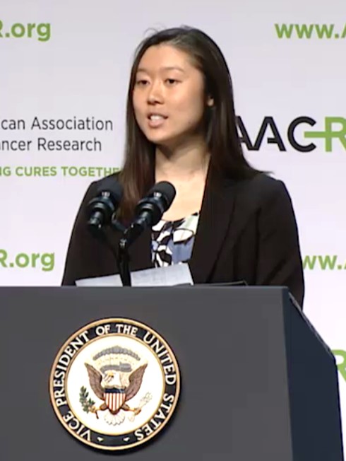Dr. Lunt introduces Vice President Joe Biden and Dr. Jill Biden at the AACR Annual Meeting
